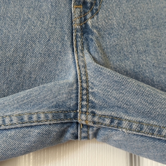 Levi's Y2K Vintage 550 Medium Wash Relaxed Fit Tapered Leg Denim Jeans 16 Mis M - Picture 12 of 15